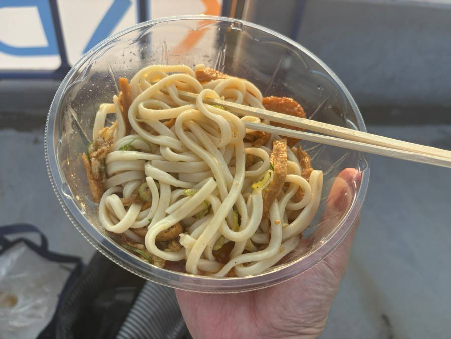 後がけのつゆは濃いめかつ甘め